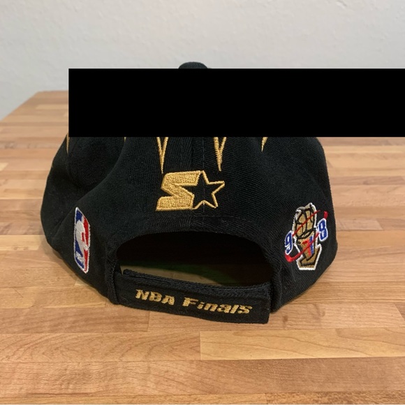 Vintage STARTER NBA Basketball Chicago Bulls 3 Peat NBA Champions Hat Strap Back - Picture 6 of 8